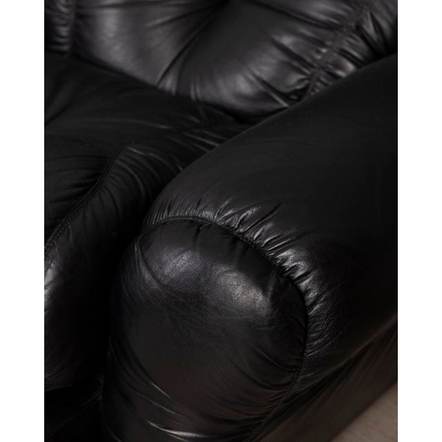 Vintage Italian Three-Seater Sofa in Black Leather, 1970s For Sale - Image 6 of 18