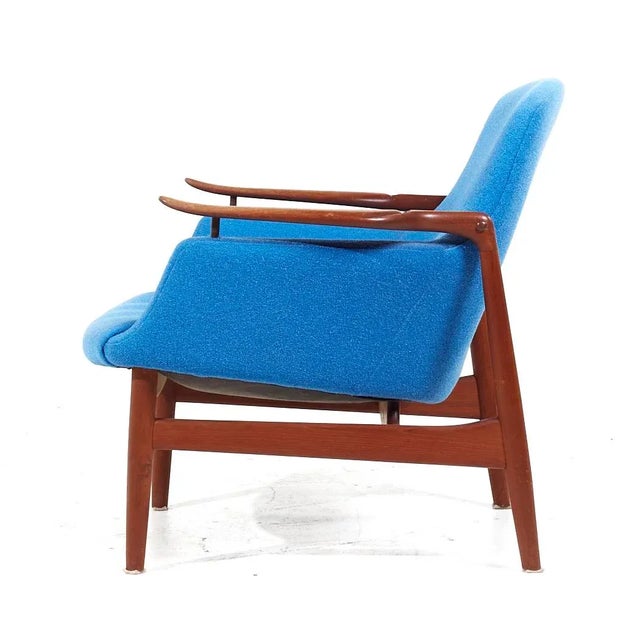 Mid 20th Century Finn Juhl for Niels Vodde Nv-53 Mid Century Blue Chairs - Pair For Sale - Image 5 of 12