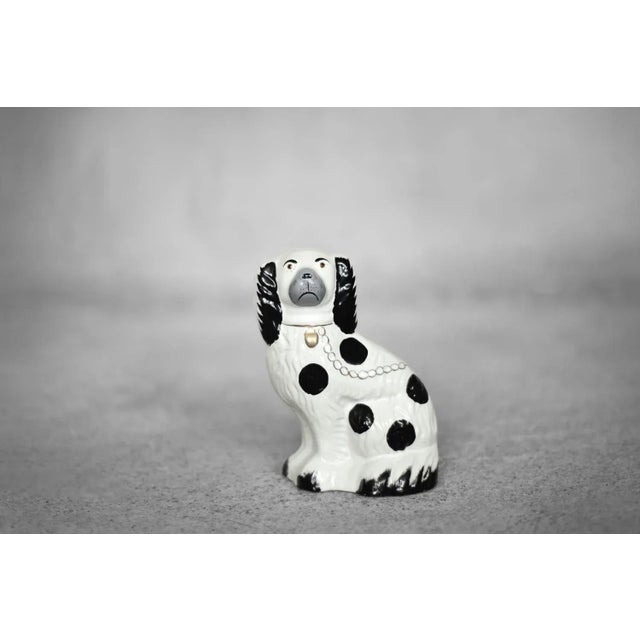 Black Vintage Staffordshire Ceramic Spaniel Mantle Dog Fireplace Figurine, England, 1950s For Sale - Image 8 of 8