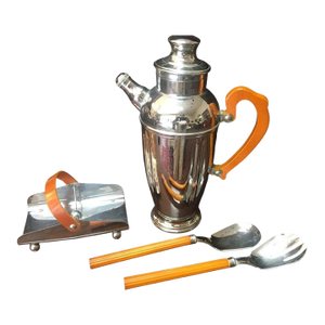 1930s Art Deco Chromium Cocktail Shaker Serving Set W/Butterscotch Bakelite Handles