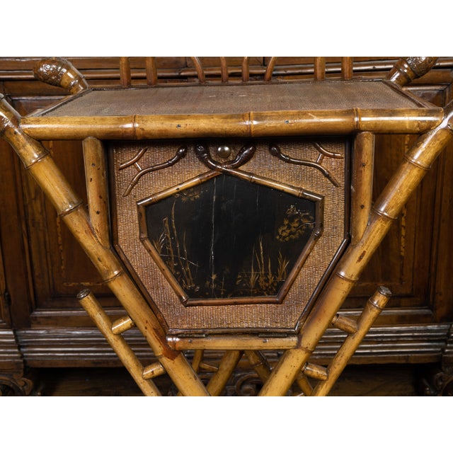 Chinoiserie English 1900 Bamboo Side Table with Chinoiserie Decor and Rattan Accents For Sale - Image 3 of 12