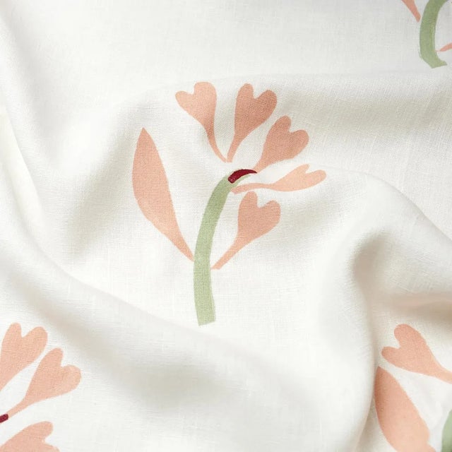 Schumacher SAMPLE - Schumacher X Caroline Z Hurley Ginkgo Hand Block Print Fabric In Pink And Sage On White For Sale - Image 4 of 5