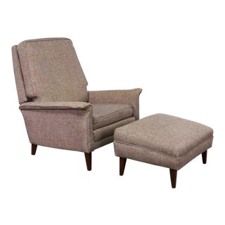 Mid Century Modern Reclining Lounge Chair and Ottoman Style of Wormley for Dunbar For Sale