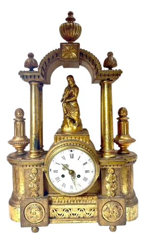 Late 18th Century French Louis XVI Hand-Carved Giltwood Clock
