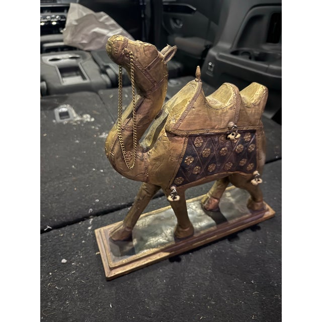 Camel Copper Metal Enamel Vintage Showpiece Art Decorative 13x13 1930s Excellent condition This vintage decorative piece...