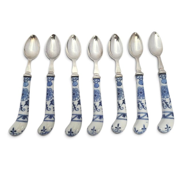 Mid-20th Century House of Prill Blue Onion Porcelain Flatware, 49 Pieces For Sale - Image 16 of 18