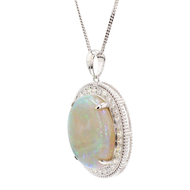 Contemporary 17.59 Carat White Opal & Diamond Halo Milgrain 18k White Gold Vintage Pendant For Sale - Image 3 of 9