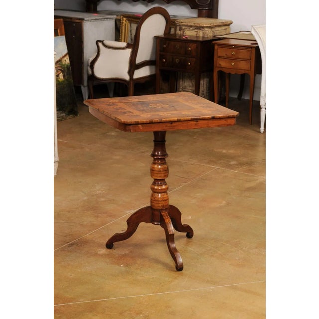 Italian 19th Century Center Table with Marquetry Décor and Turned Pedestal For Sale In Atlanta - Image 6 of 12