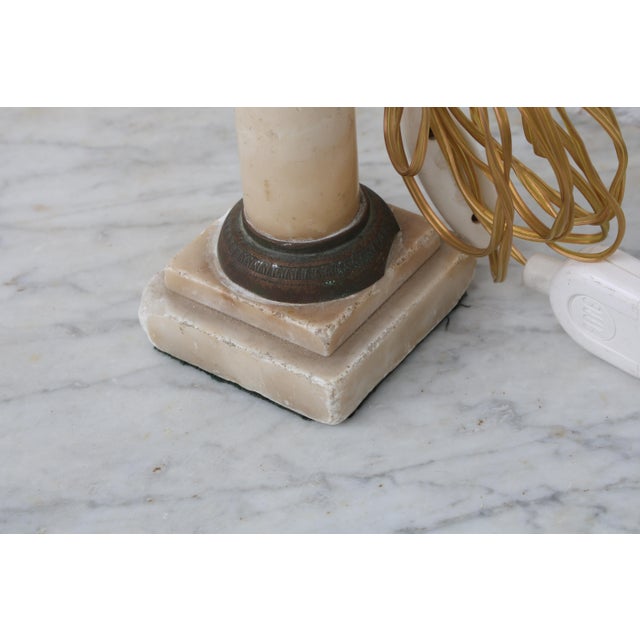 Vintage Art Decò Alabaster Table Lamp For Sale - Image 6 of 13