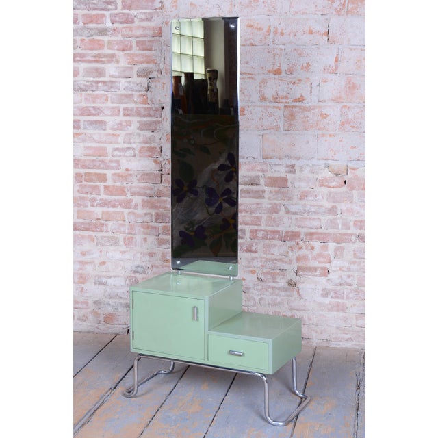 This dressing table is a top representative of Czechoslovak functionalism and Bauhaus design from the 1930s. The factory...