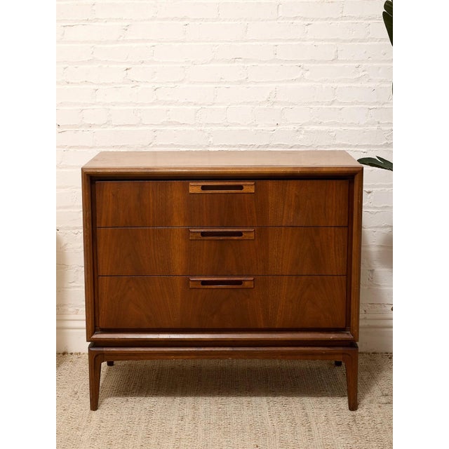 Mid-Century Modern Mid 20th Century Lowboy 3 Drawer Chest of Drawers For Sale - Image 3 of 3