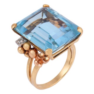 Mid 20th Century Retro 20.80 Carat Aquamarine Diamond 14k Yellow Gold Cocktail Ring, Size 7 For Sale