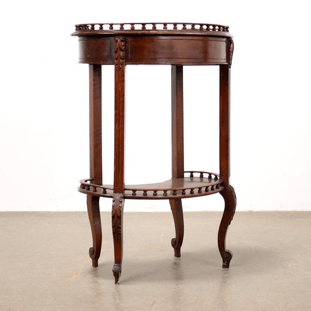 Coffee Table in Italian Walnut For Sale - Image 9 of 10