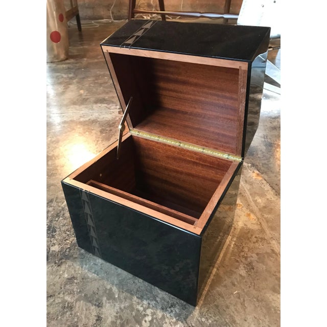 Art Deco 1940s Art Deco Black Lacquer Box With Metal Inlay For Sale - Image 3 of 13