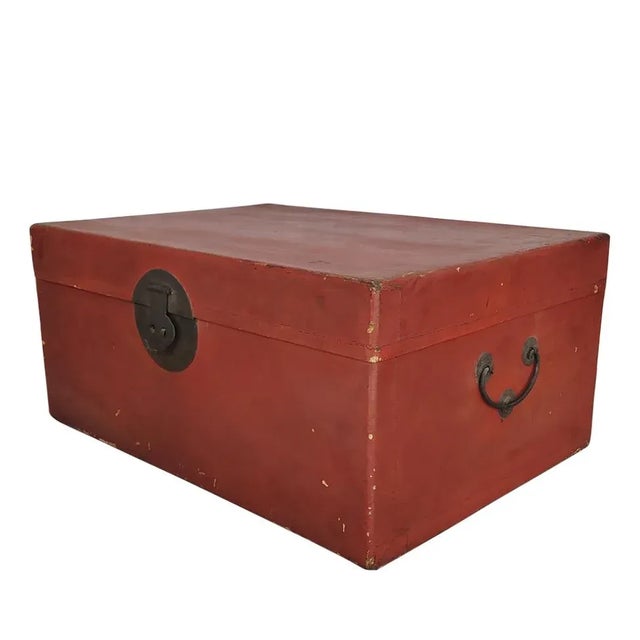 Chinese 1900s Red Leather Antique Trunk For Sale - Image 3 of 8