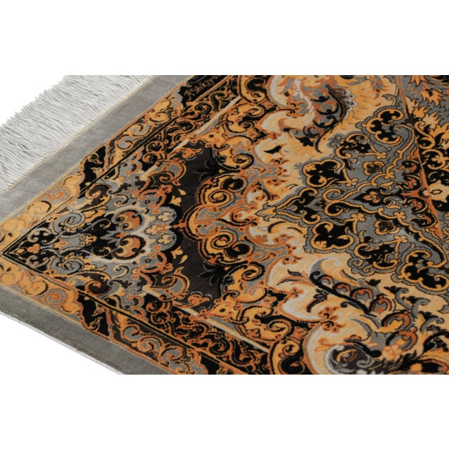 Rug & Kilim’s Modern Rug With Polychromatic Medallion “Love Bird” For Sale In New York - Image 6 of 9