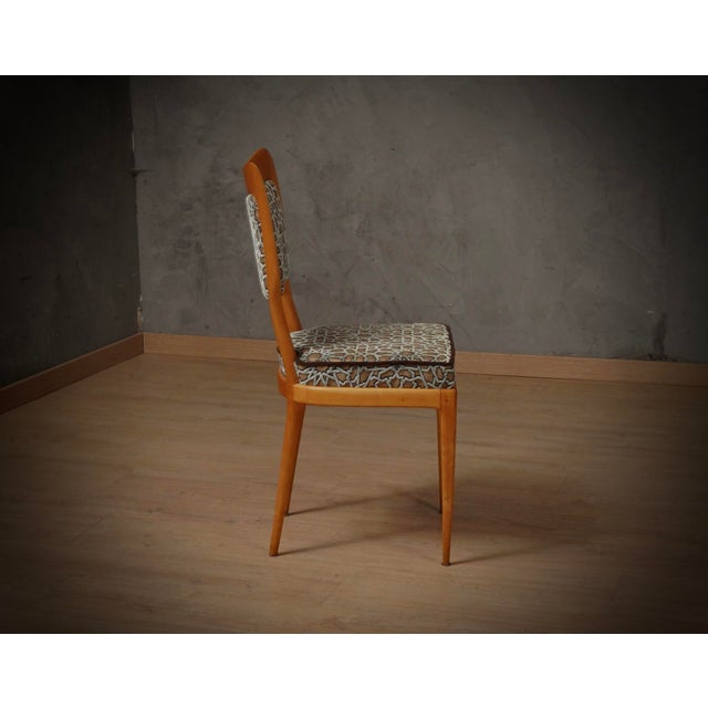 Mid-Century Maple Wood and Velvet Dining Room Chairs from Vittorio Dassi, 1950s, Set of 8 For Sale - Image 8 of 9