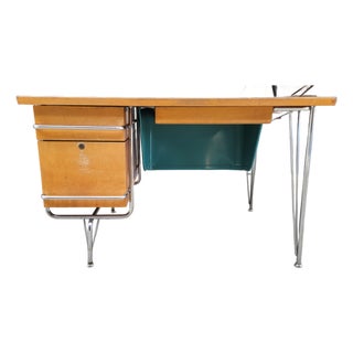 Mid-Century Modern Desk by Kem Weber for Heywood Wakefield 1950's For Sale