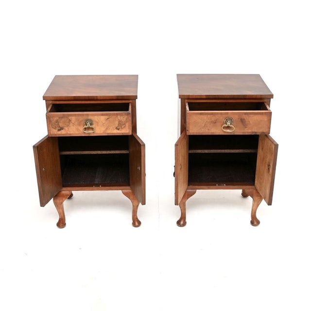 Vintage Burr Walnut Bedside Cabinets, 1930, Set of 2 For Sale - Image 3 of 11