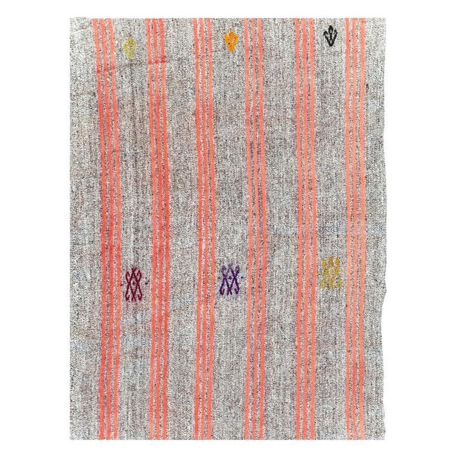 Tribal Galerie Shabab Collection Mid-20th Century Handmade Turkish Flat-Weave Kilim Accent Carpet For Sale - Image 3 of 10