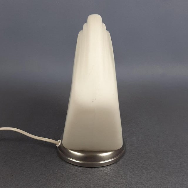 Modern Modern Murano Glass Top Fan Table Lamp with Metal Base, 1970s For Sale - Image 3 of 15