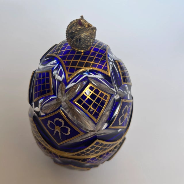 Rustic European 1900s Theo Faberge Winter Egg St. Petersburg Collection For Sale - Image 3 of 12