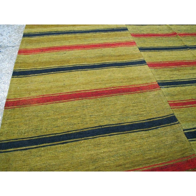 Mid-Century Modern Galerie Shabab Collection Mid-20th Century Turkish Flatweave Kilim Accent Rug For Sale - Image 3 of 7