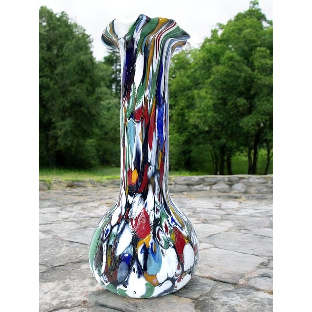 Murano Vase with Multi-Flowered Murrine For Sale - Image 5 of 15