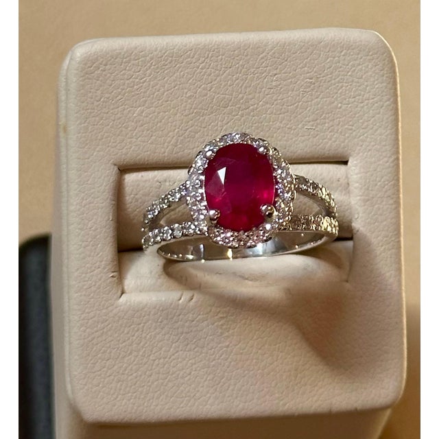 2.5 Carat Oval Treated Ruby & 2 ct Diamond Ring 14 Karat White Gold Size 7 For Sale - Image 18 of 18