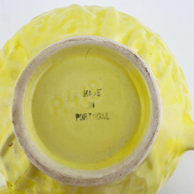 1970s 2 Vintage Portuguese Lettuceware Cups – Yellow Majolica Cabbageware, Portugal For Sale - Image 5 of 7