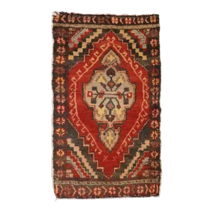Vintage Turkish Yastik Rug - 01'08 X 02'10