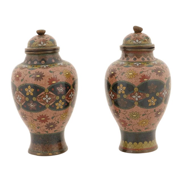 Pair of Early Meiji Japanese Cloisonne Enamel Jars Attributed Namikawa Yasuyuki For Sale - Image 10 of 10