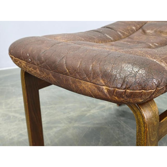 Leather Ottoman attributed to Ingmar Relling for Westnofa, Norway, 1960s For Sale - Image 10 of 12