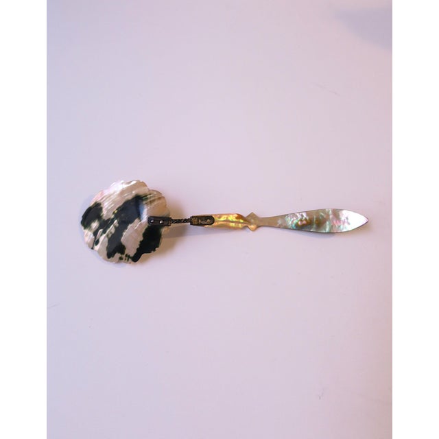 Metal Mother of Pearl Spoon Caviar, Victorian Period For Sale - Image 7 of 9