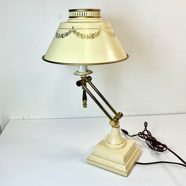 Cream 1950s Vintage Boho Chic Neoclassical French Bouilette Tole Articulating Desk Lamp in Cream. For Sale - Image 8 of 11