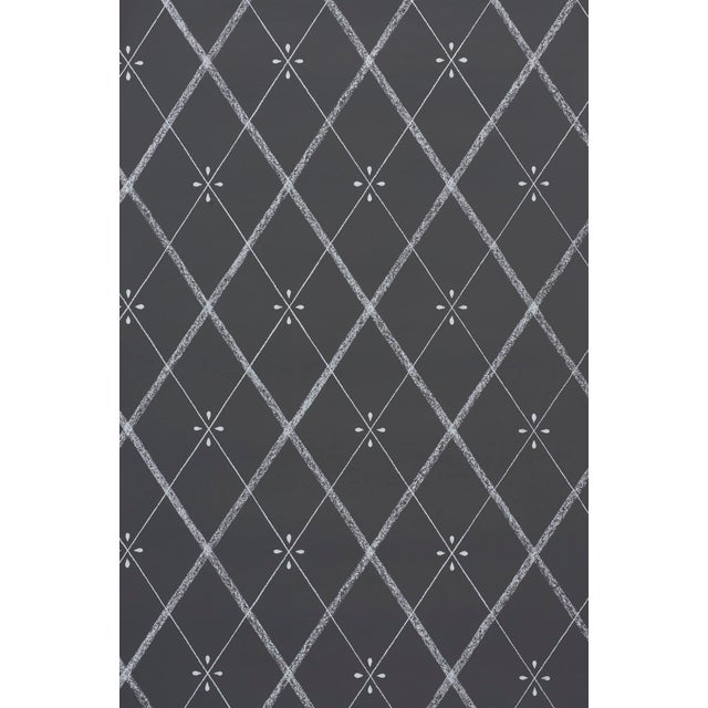 This listing is for a wallpaper sample only. If you'd like to purchase this wallpaper, please click here:...