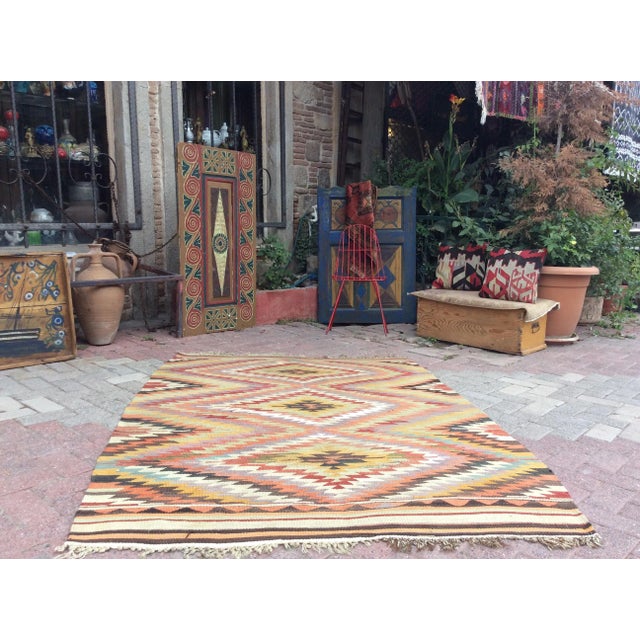 Mid-Century Modern Vintage Turkish Kilim Rug - 58" X 76" For Sale - Image 3 of 11