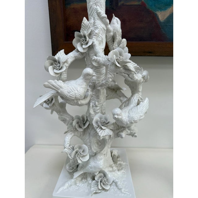 Hollywood Regency Mid 20th Century Large Italian Porcelain Lamp W/ Birds & Foliage For Sale - Image 3 of 12