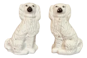 Large Victorian Seated Staffordshire Spaniel Dogs, 1880s, Set of 2