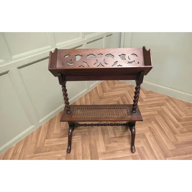 Late 19th Century Arts and Crafts Bookcase in Oak, 1880 For Sale - Image 5 of 8