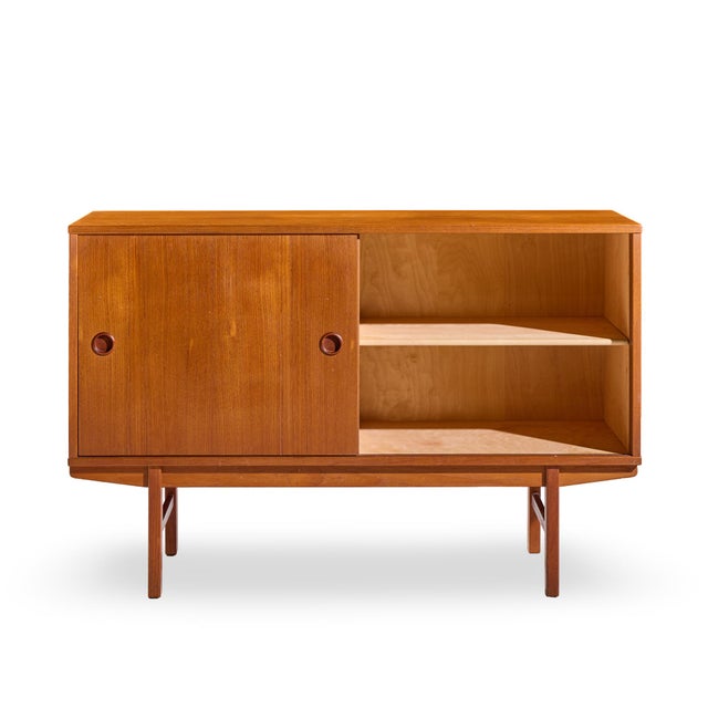 Wood Dux Mid Century Danish Teak Petite Sliding Door Credenza For Sale - Image 7 of 11