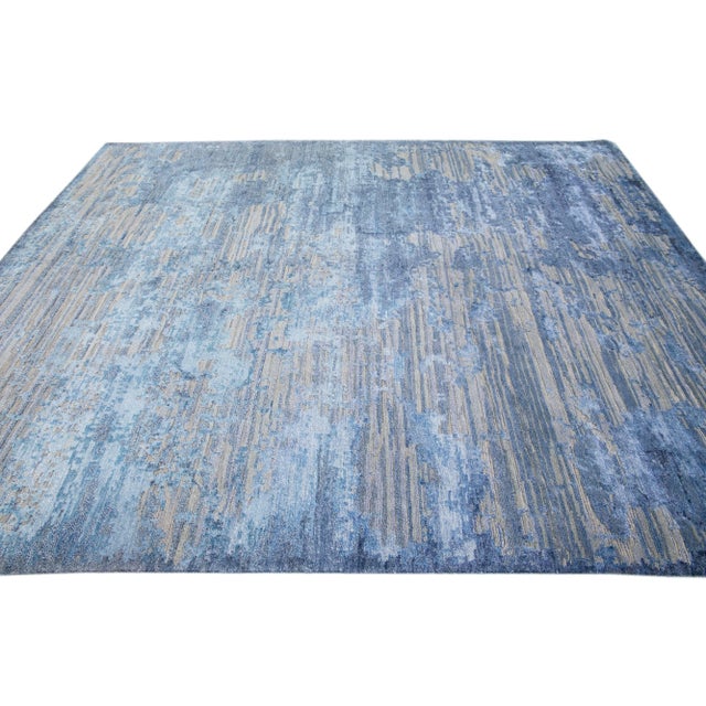 2010s 2010s Modern Abstract Wool & Silk Rug Handmade in Gray & Blue For Sale - Image 5 of 7