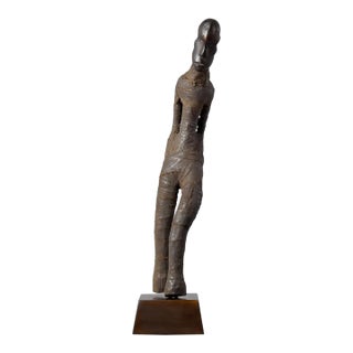 Early 20th Century Pere Male Figure with Pipe Tanzania For Sale