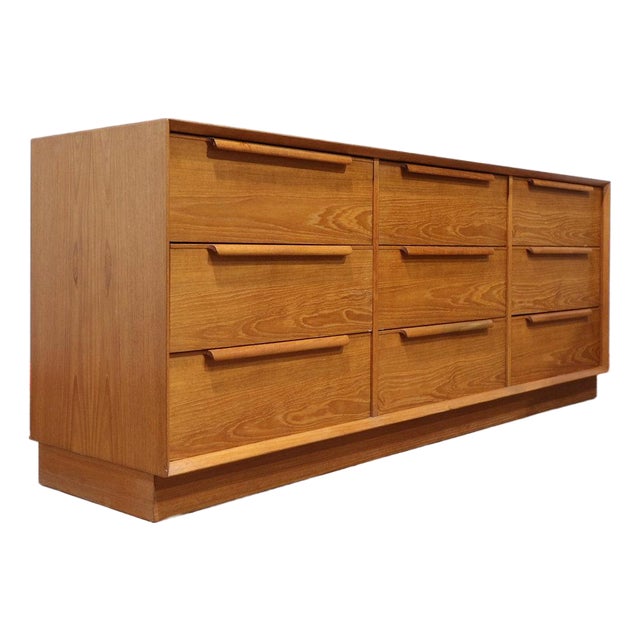 Mid Century Modern Vintage Teak Dresser Chest Danish Bedroom Furniture For Sale