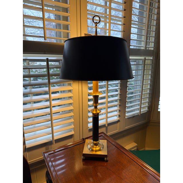 French Vintage Wildwood Brass Candlestick Table Lamp With Marbled Tole Shade For Sale - Image 3 of 15