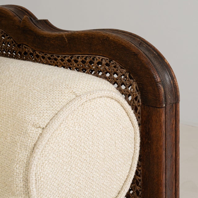 Louis XV Upholstered Daybed with Rattan Side Panels and Cushions, Rococo Style, France, Early 20th Century For Sale - Image 15 of 16