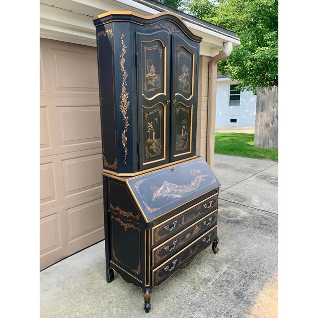 A gorgeous Georgian Chinoiserie style bureau with drop front secretary desk and bookcase hutch top In the manner of Jasper...