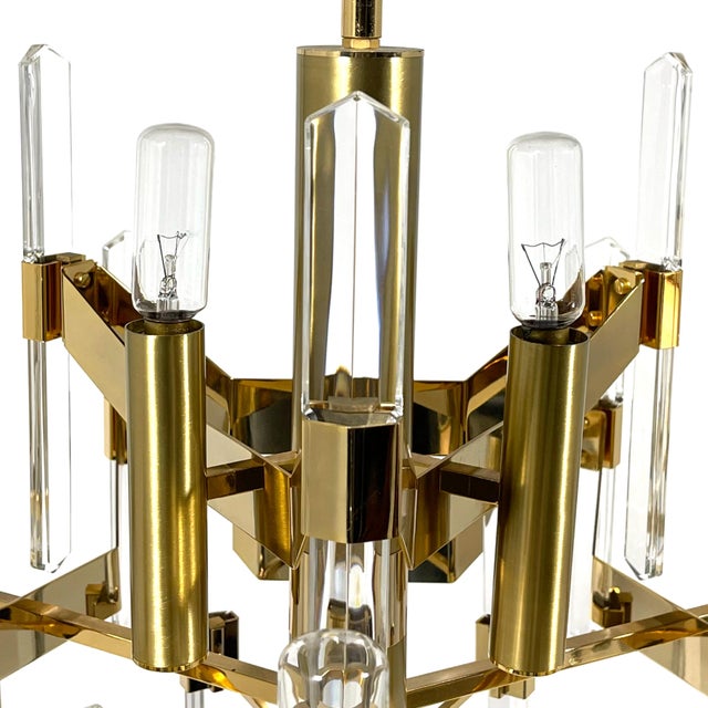 Gaetano Sciolari Modernist Brass Chandelier with Crystal Blades For Sale In Chicago - Image 6 of 10