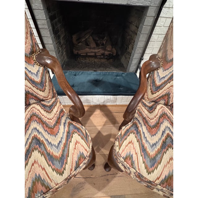 English 1980s Two Matching Vintage Hickory Chairs For Sale - Image 3 of 5