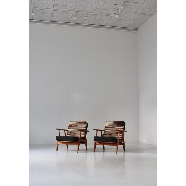 Set of Danish Modern Ge-240 Lounge Chairs in Oak attributed to Hans J. Wegner for Getama, 1955 For Sale - Image 3 of 18